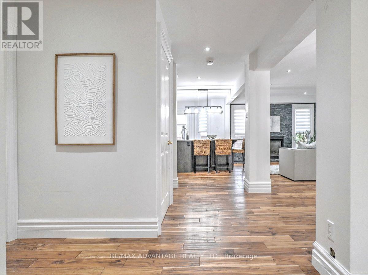 34 - 70 SUNNYSIDE DRIVE, London North (North G) — photo 4