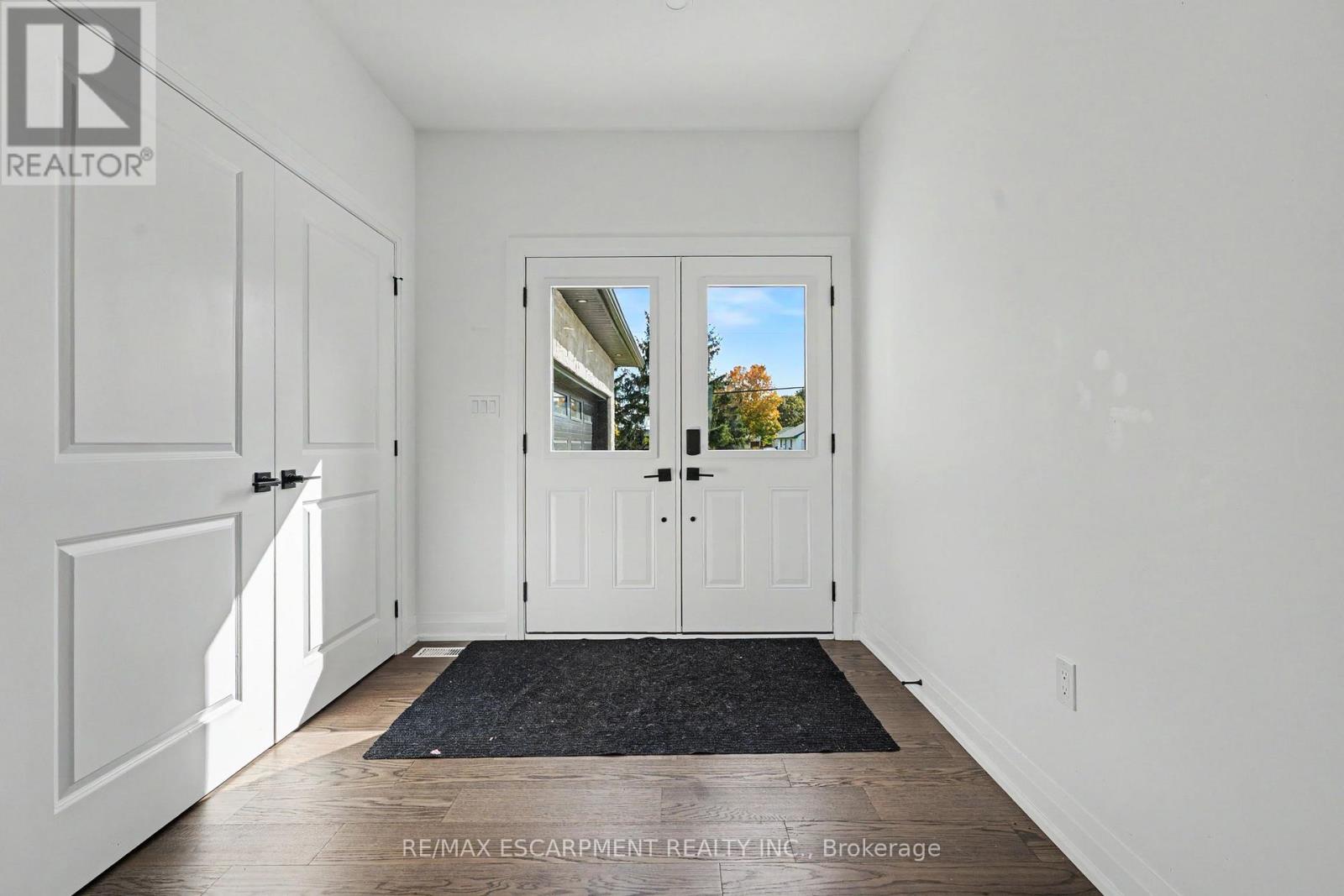 519 Concession 14 Walpole Road, Brantford, ON photo 4