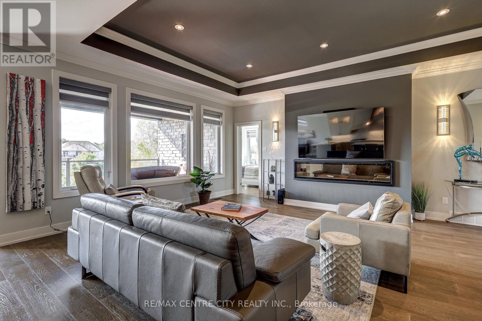 151 Robin Ridge Drive — photo 13