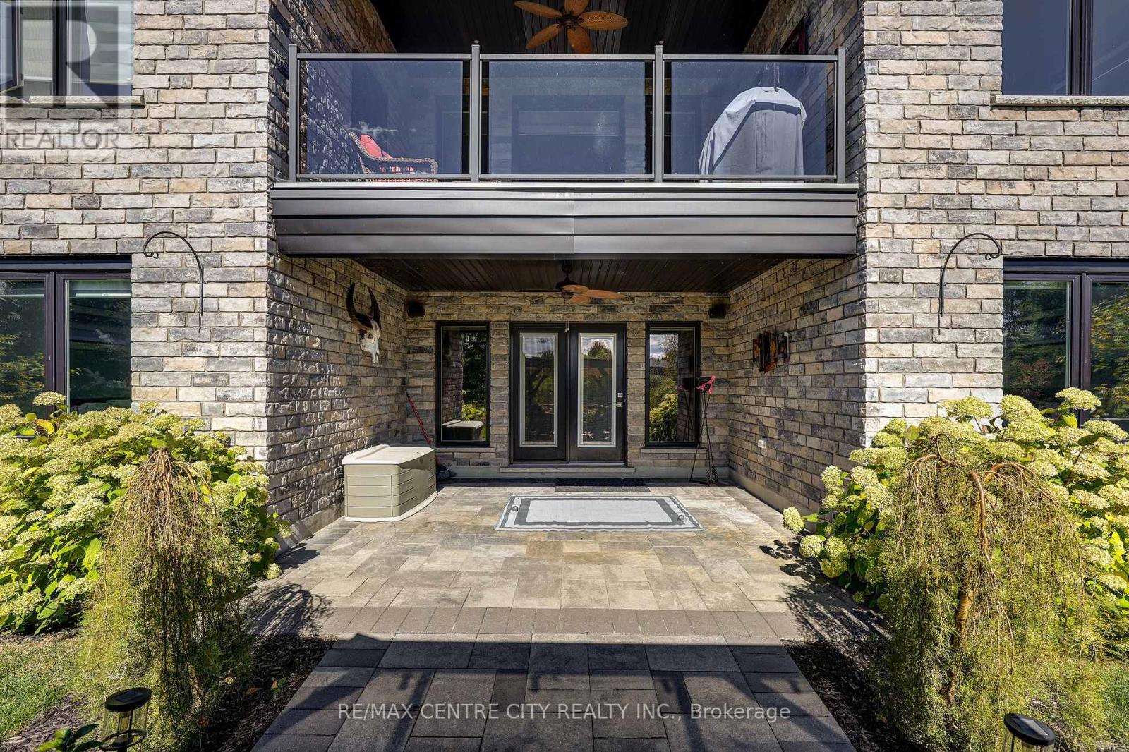 151 Robin Ridge Drive — photo 42