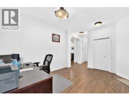212 ASPENMERE Close - photo 5