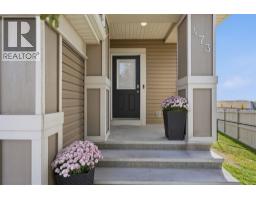 473 Hillcrest Road SW - photo 2