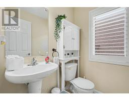 418 Kitty Murray Lane, Hamilton, ON L9K0E2 Photo 7