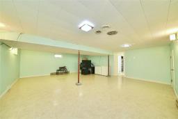 495 Bonner Avenue, Winnipeg, MB R2G1B4 Photo 34