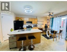 Bedroom - 50 Prestwick Way, Calgary, AB T2Z3L9 Photo 10