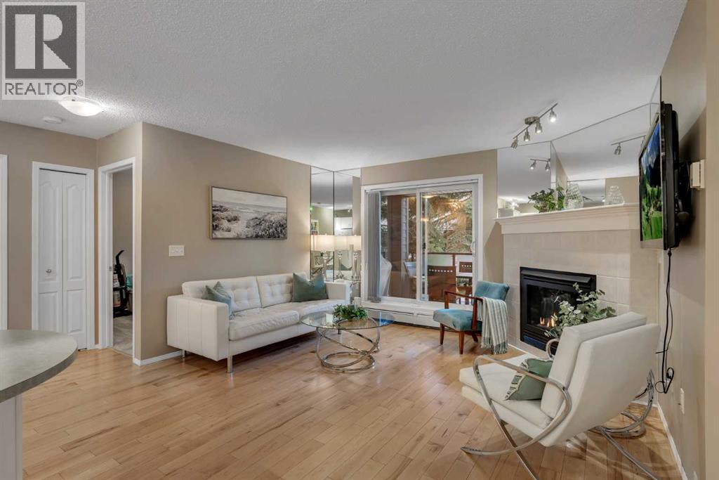 #215 10 Sierra Morena Mews SW - 1