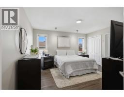 Family room - 148 Dempsey Street, Red Deer, AB T4R2Y9 Photo 12