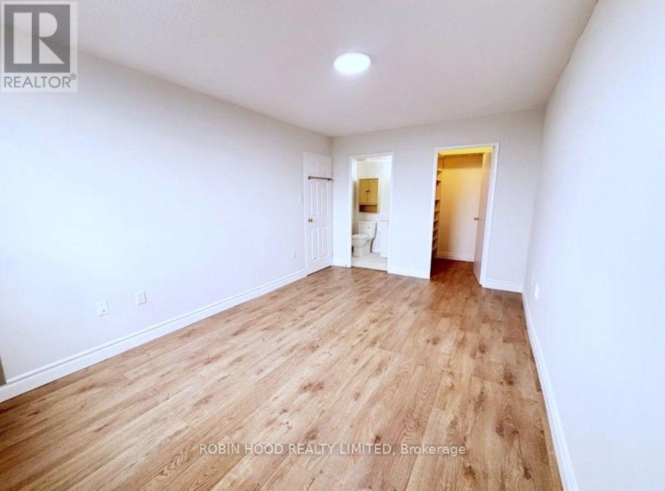 #1001 355 RATHBURN ROAD E - 10