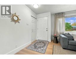 436 Arlington Drive SE - photo 5