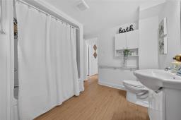 569 Beaverbrook Street, Winnipeg, MB R3N1N5 Photo 15