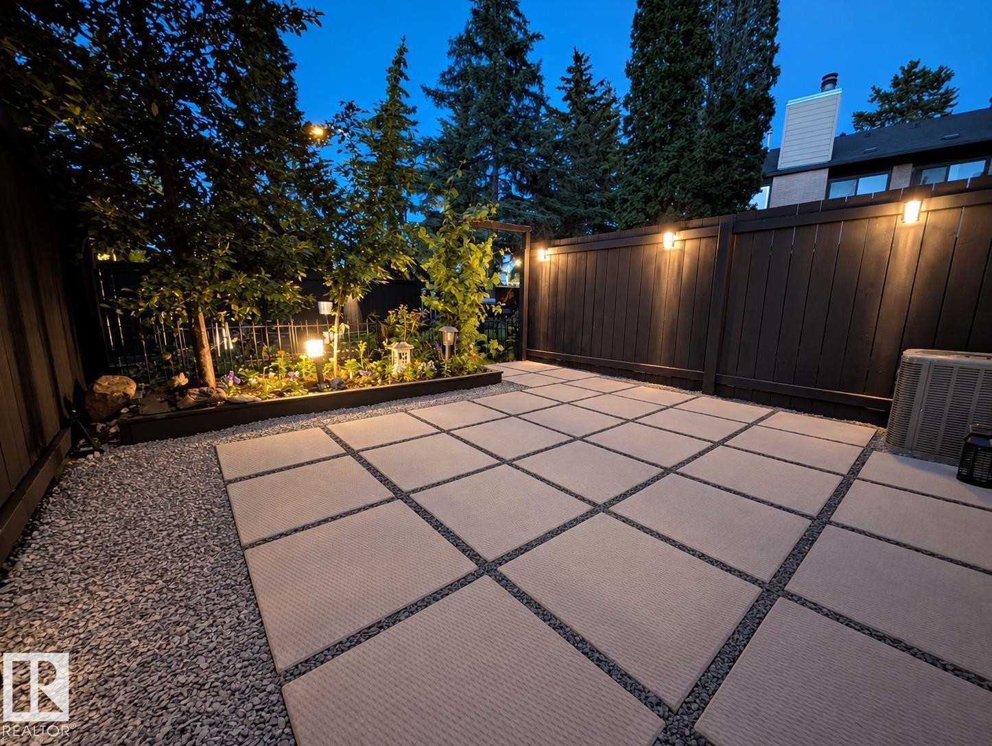 12034 25 Ave NW - Image 17