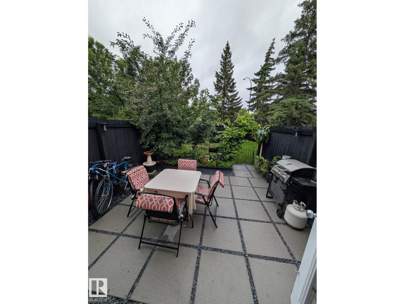 12034 25 Ave NW - Image 18