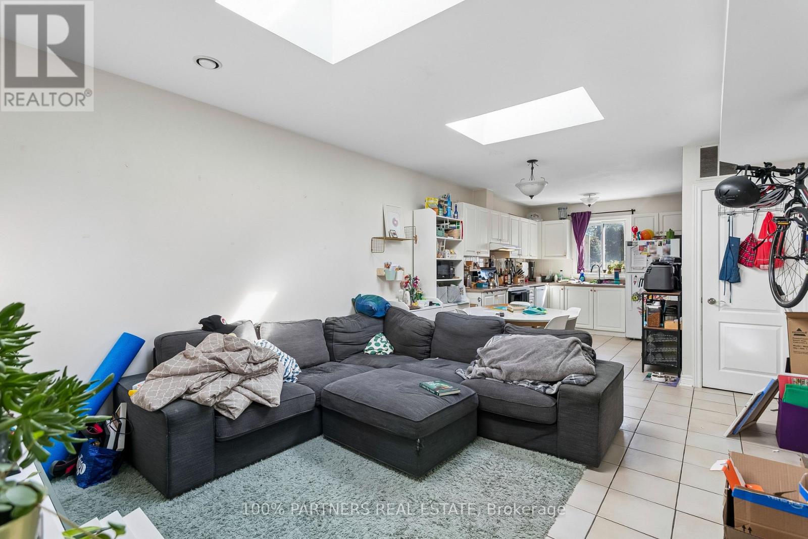 2035-2039 DANFORTH AVENUE - 32