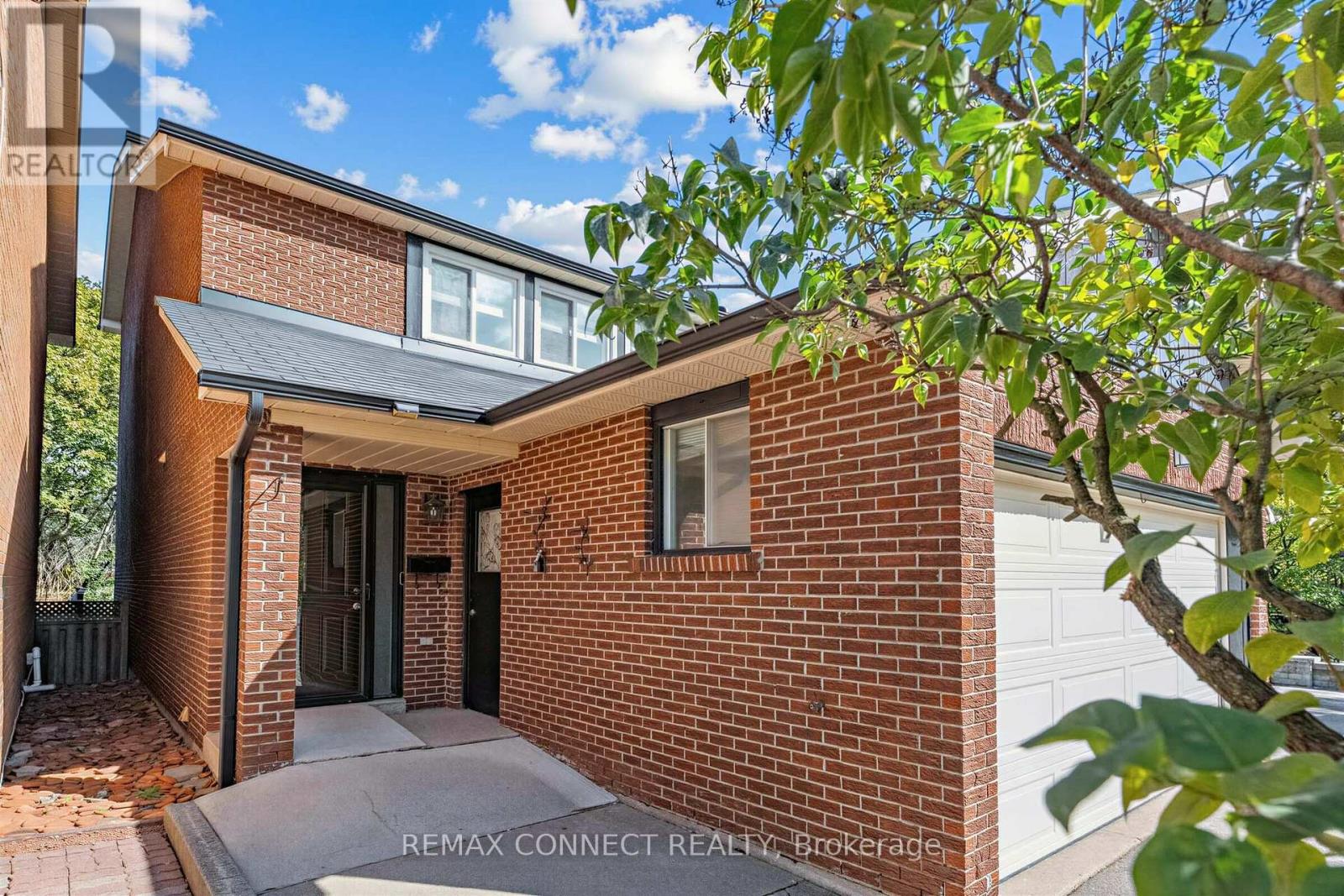 4199 Trellis Crescent, Mississauga, ON photo 3
