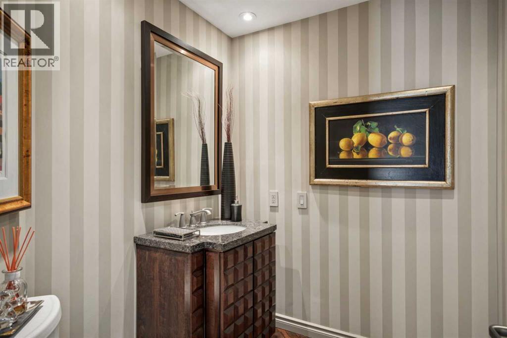 39 Baycrest Court SW - 17