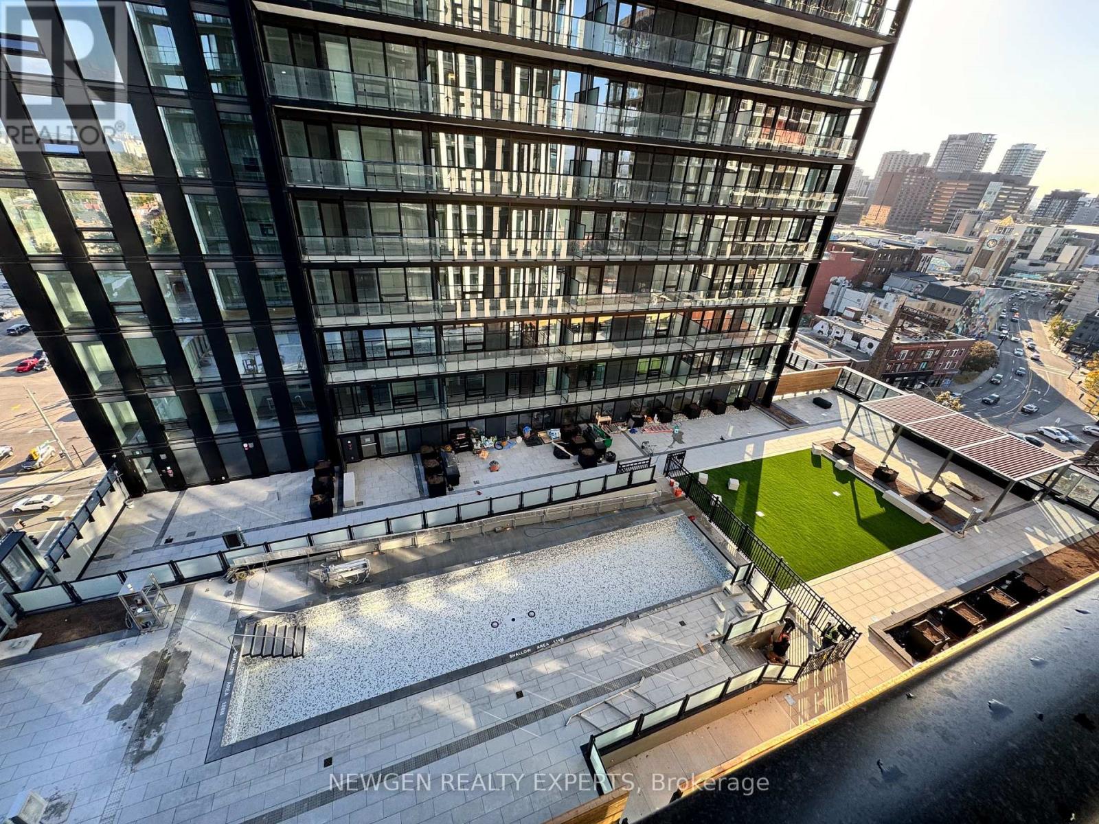 101 John Street North — photo 23