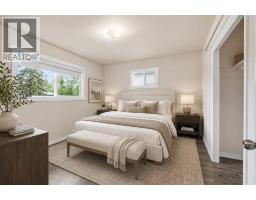 7428 23 Street SE - photo 5