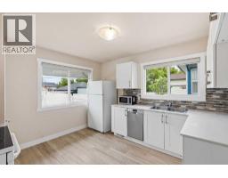 7428 23 Street SE - photo 13