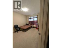 242 Savanna Close NE - photo 28