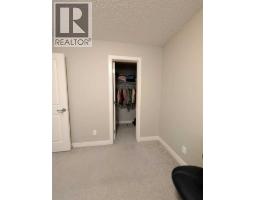 242 Savanna Close NE - photo 31