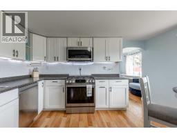 184n 300w, Raymond, AB T0K2S0 Photo 10
