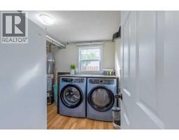 184n 300w, Raymond, AB T0K2S0 Photo 13