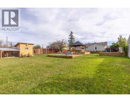 184n 300w, Raymond, AB T0K2S0 Photo 35