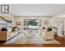 7 Woodgreen Crescent SW - photo 5