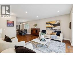 7 Woodgreen Crescent SW - photo 7
