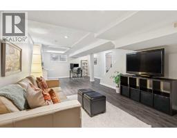 7 Woodgreen Crescent SW - photo 35