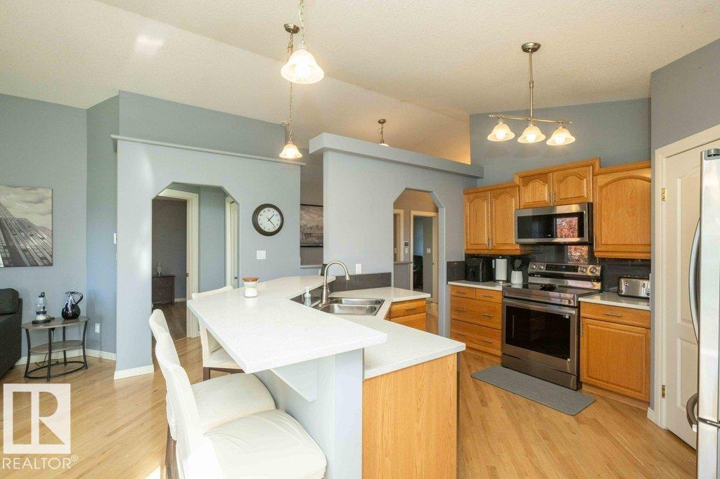 4720 47 ST - 27