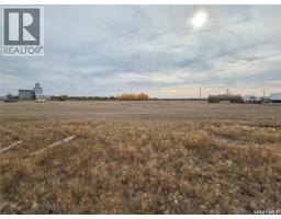 200 Erica Avenue, Lampman, SK S0C1N0 Photo 13