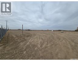 200 Erica Avenue, Lampman, SK S0C1N0 Photo 7