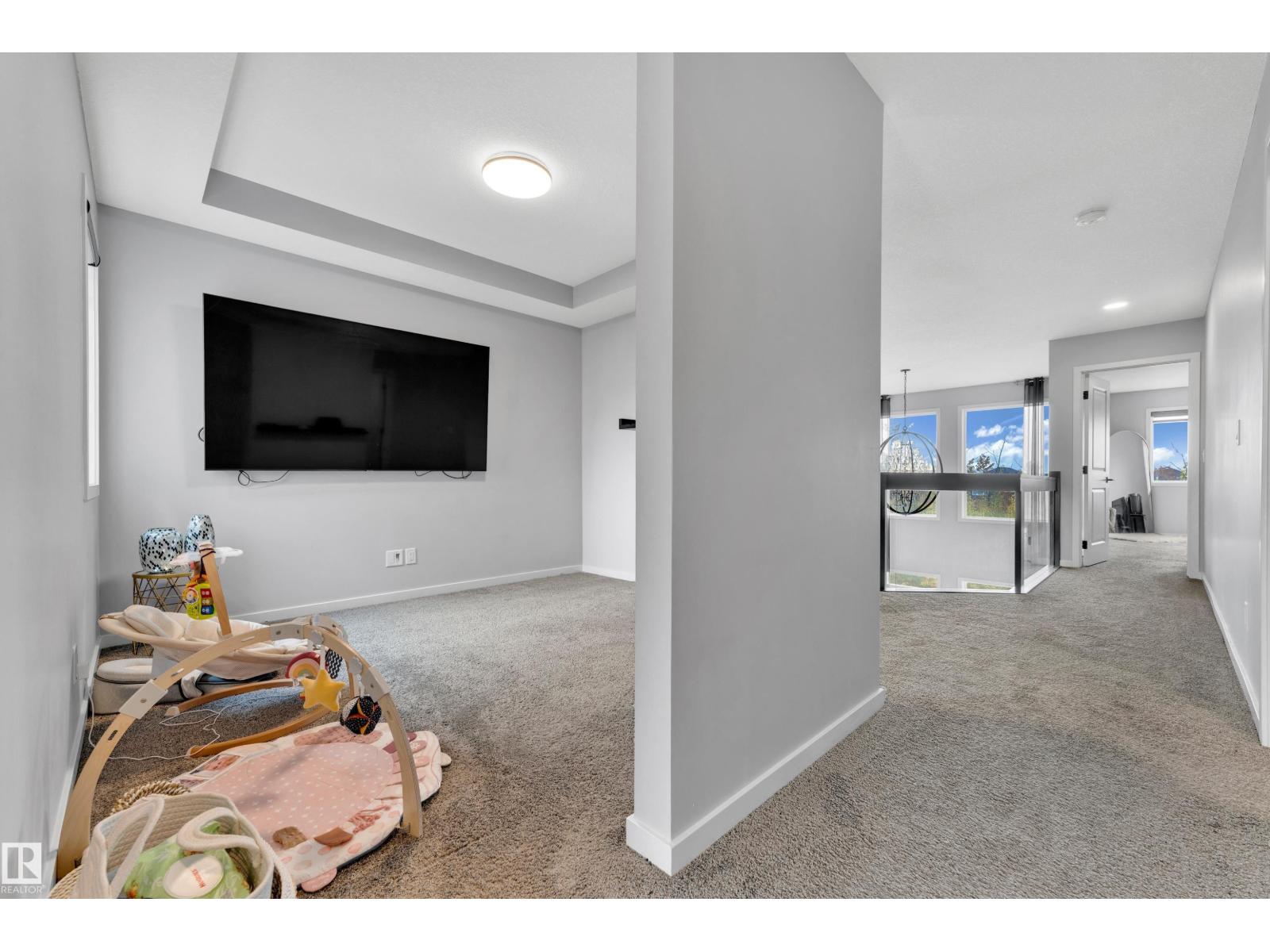6364 174 AV NW - 29