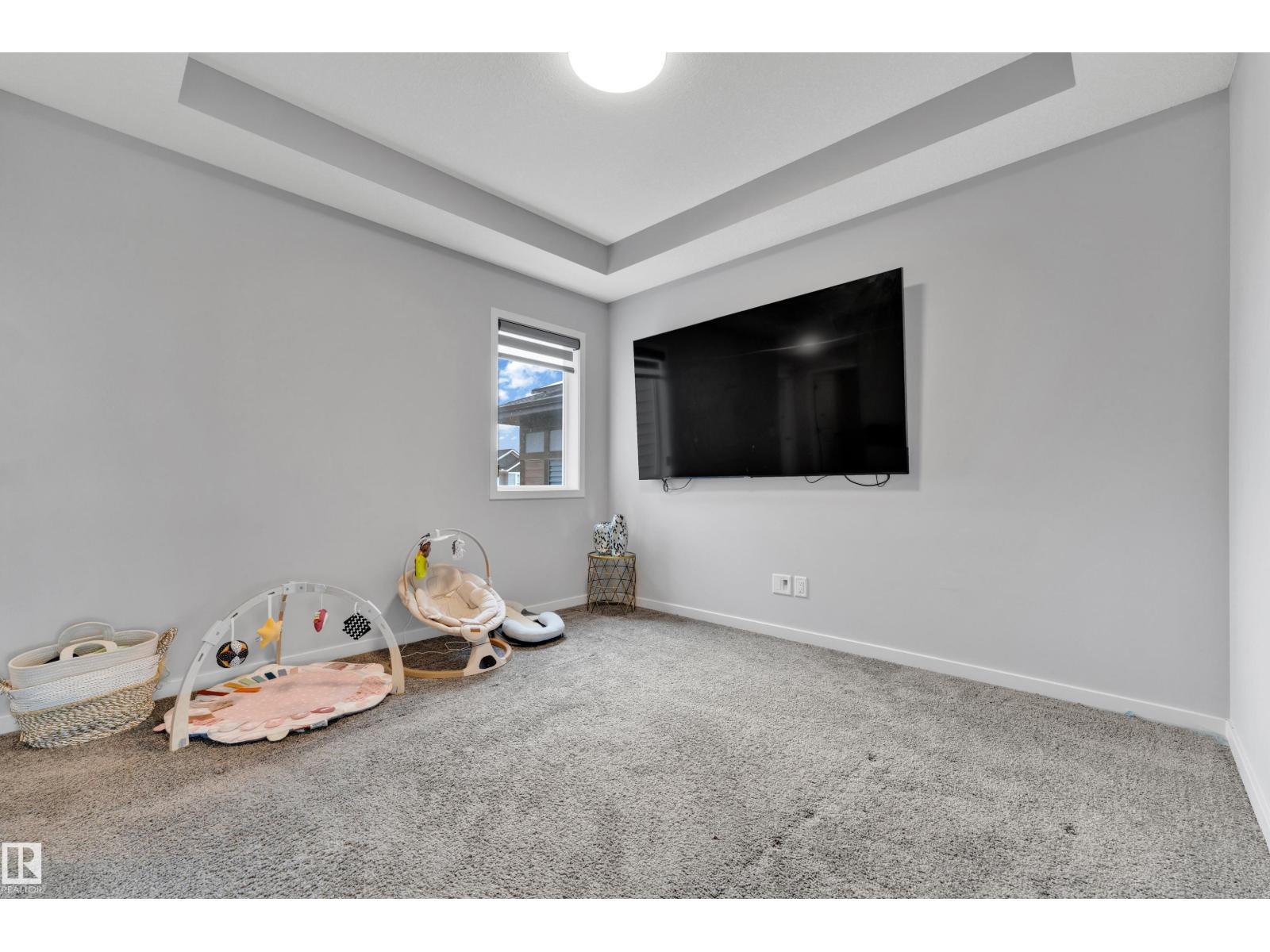 6364 174 AV NW - 30