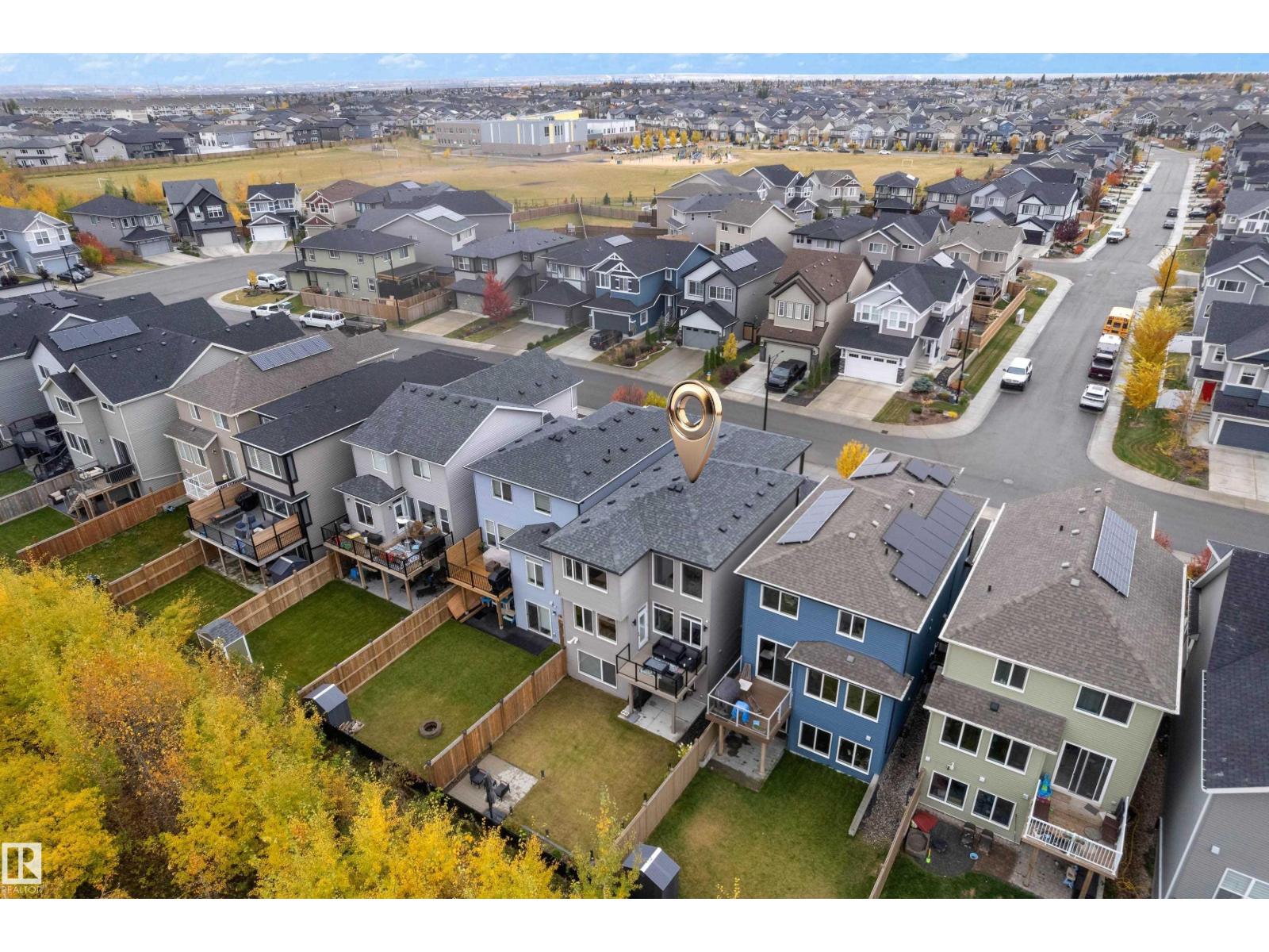 6364 174 AV NW - 48