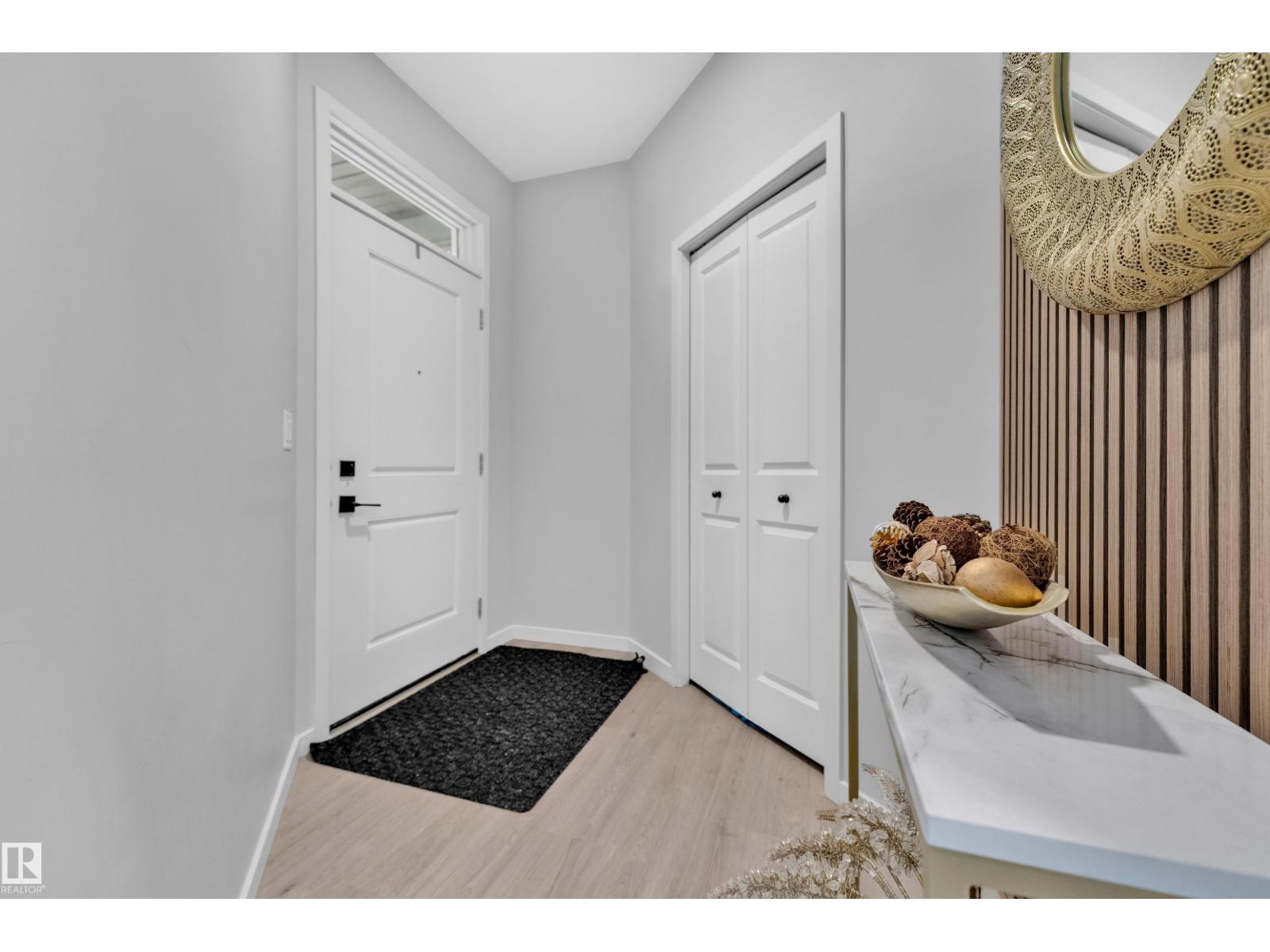 6364 174 AV NW - 6