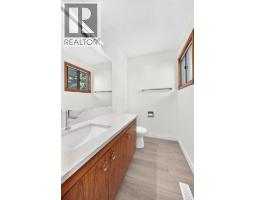 36 Berkshire Mews Nw, Calgary, AB T3K1Z6 Photo 24
