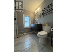 Bathroom - 5527 Palmer Avenue, Niagara Falls, ON L2E3V3 Photo 12