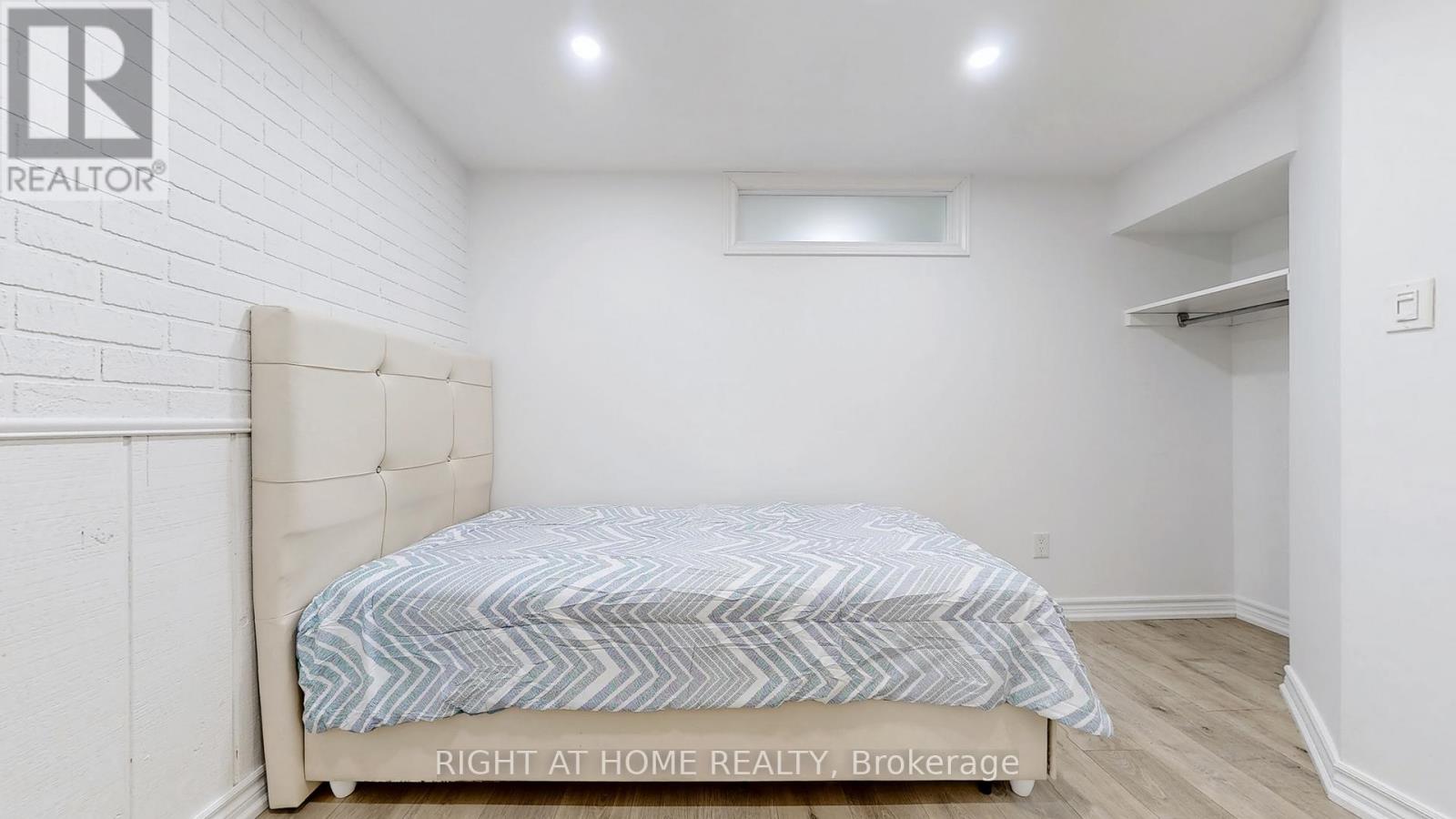 12A Kenmore Avenue, Toronto, ON photo 34