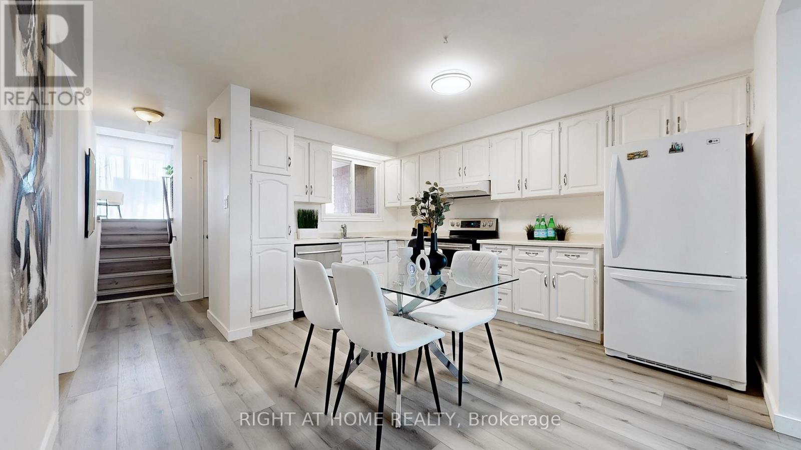 12A KENMORE AVENUE - 6