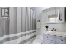 Kitchen - 12a Kenmore Avenue, Toronto, ON M1K1B4 Photo 13