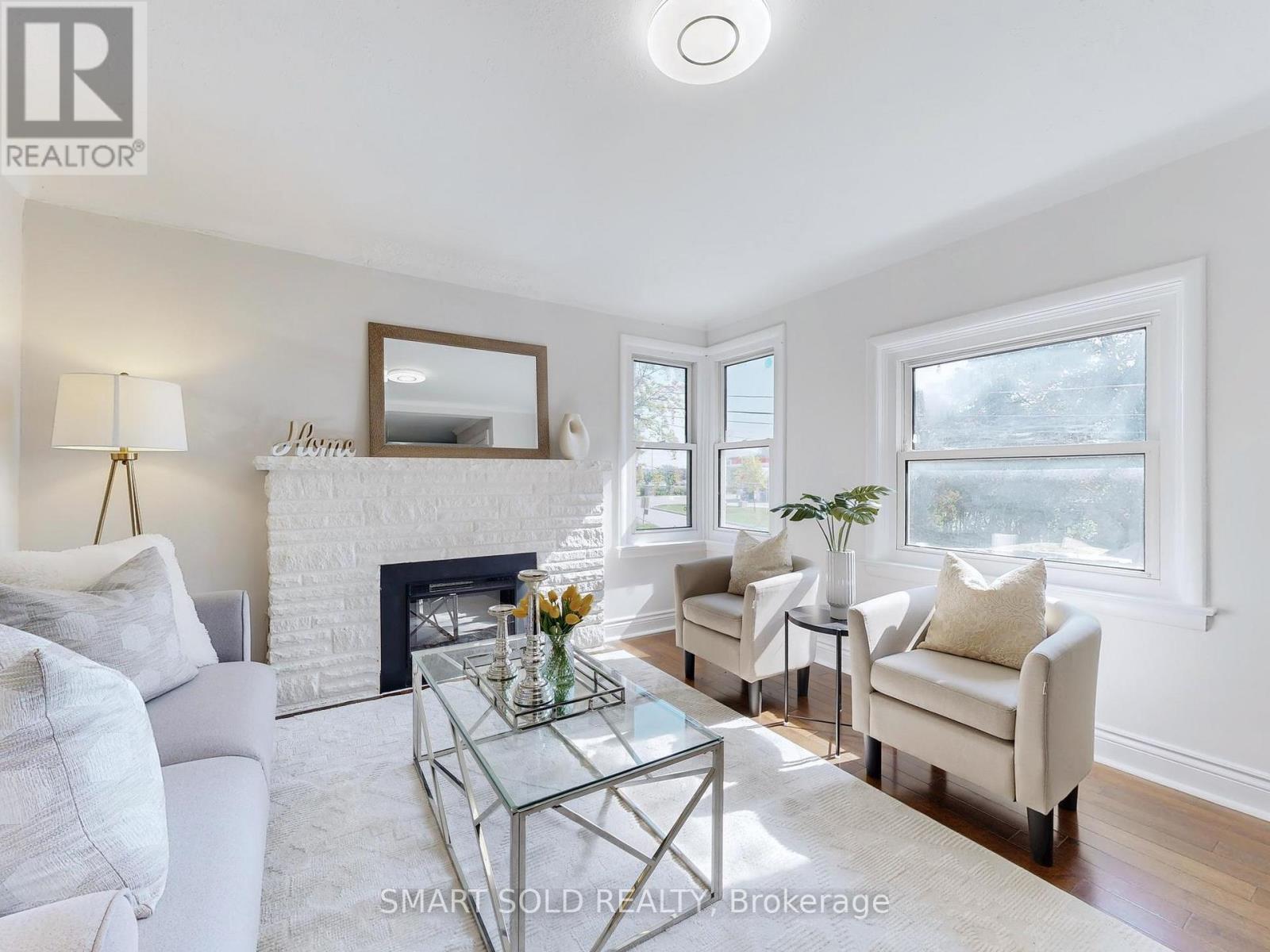 1051 JANETTE STREET - 11