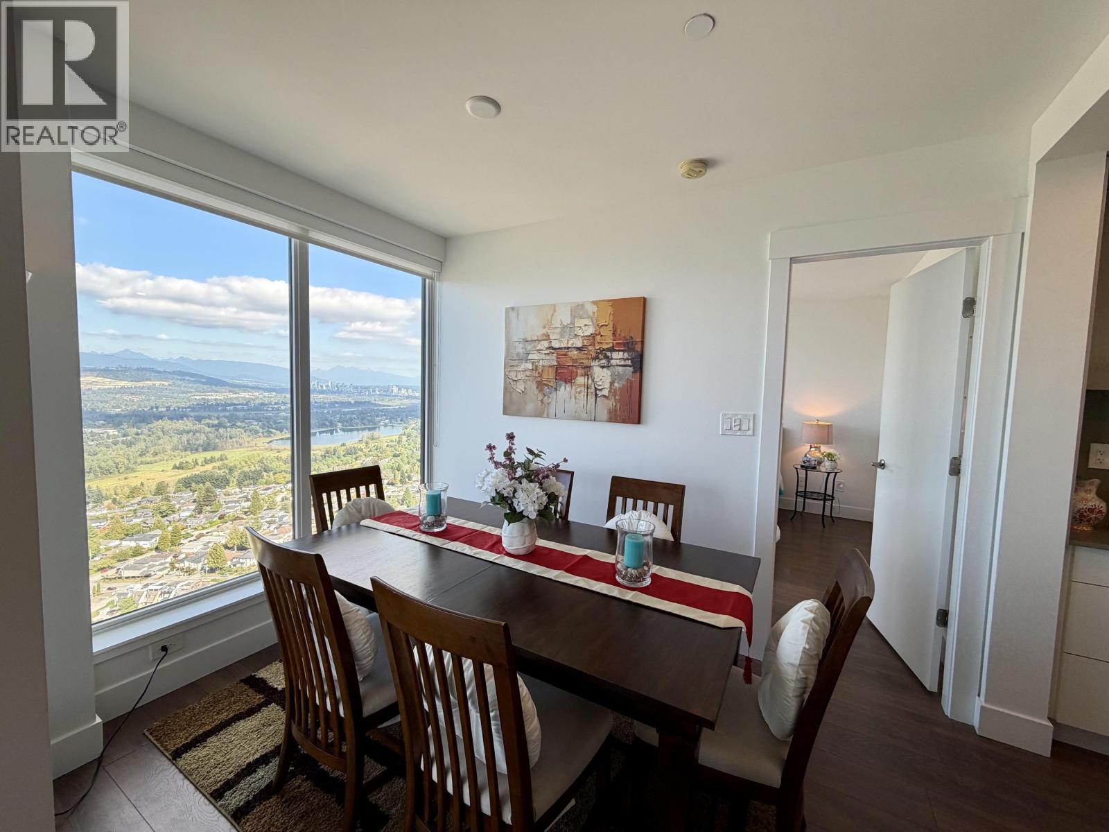 Photo of 3608 4711 HAZEL STREET 33
