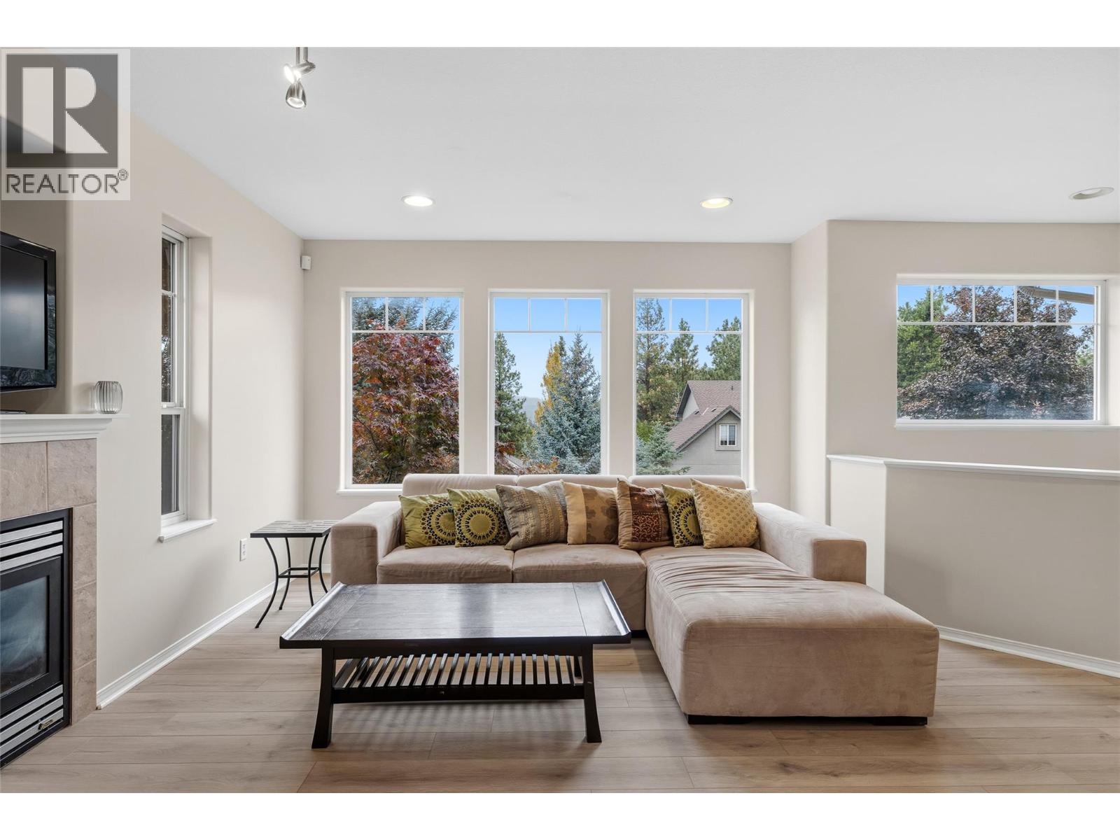 2145 Chilcotin Crescent - Image 15