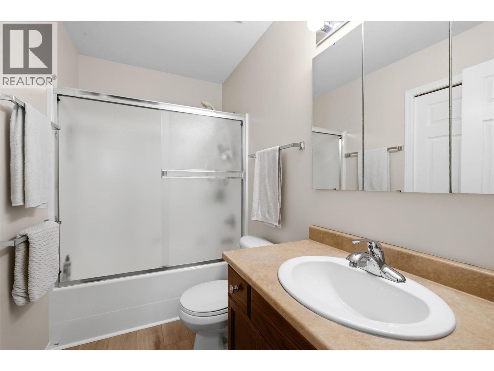 2145 Chilcotin Crescent - Image 26