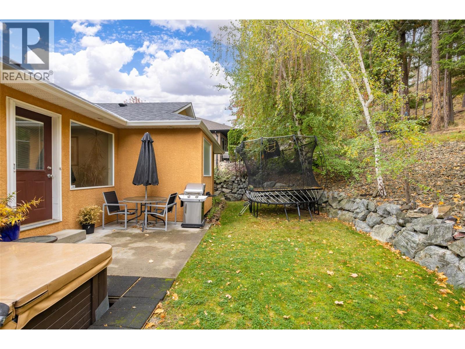 2145 Chilcotin Crescent - 42