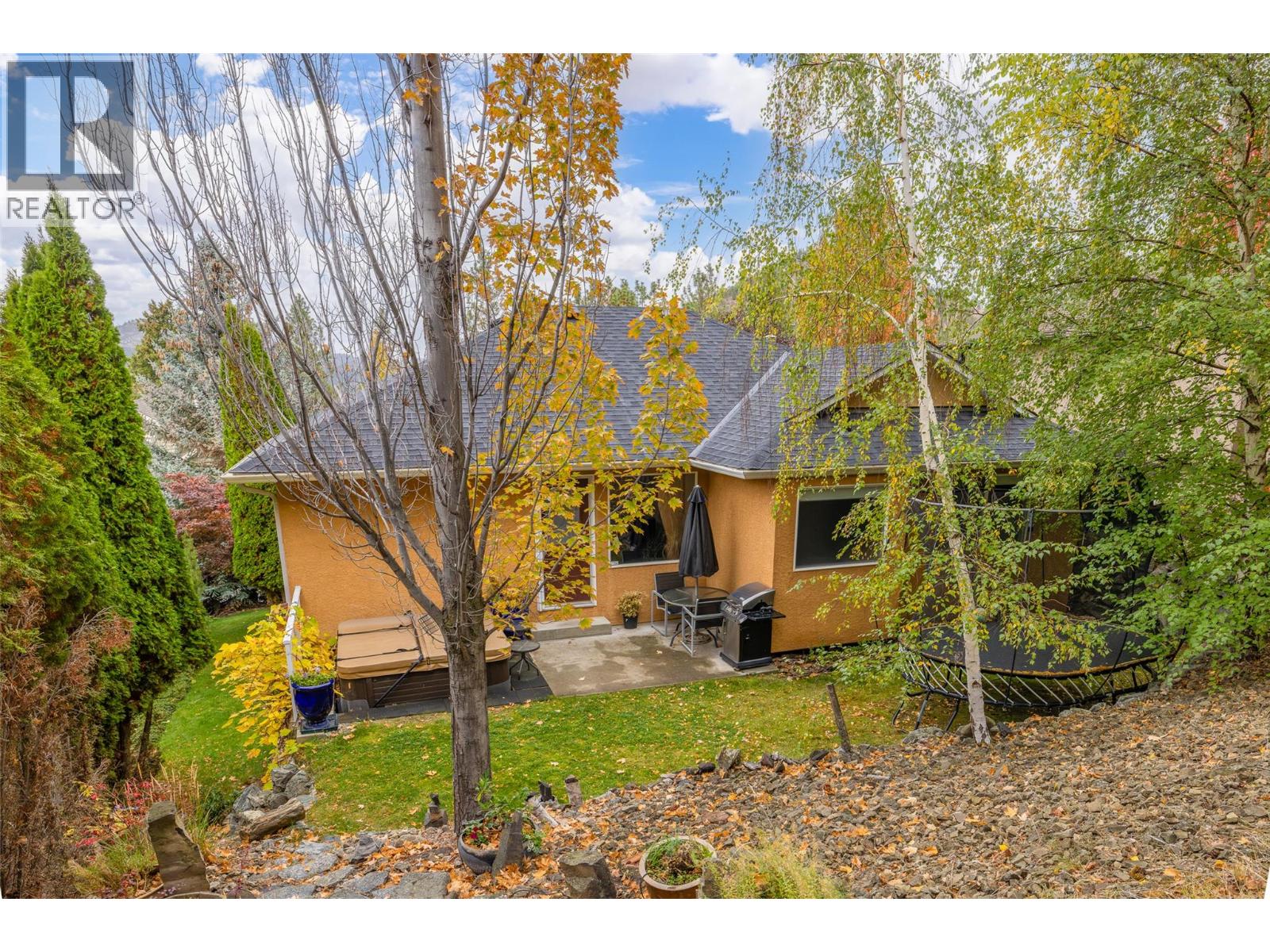 2145 Chilcotin Crescent - 45