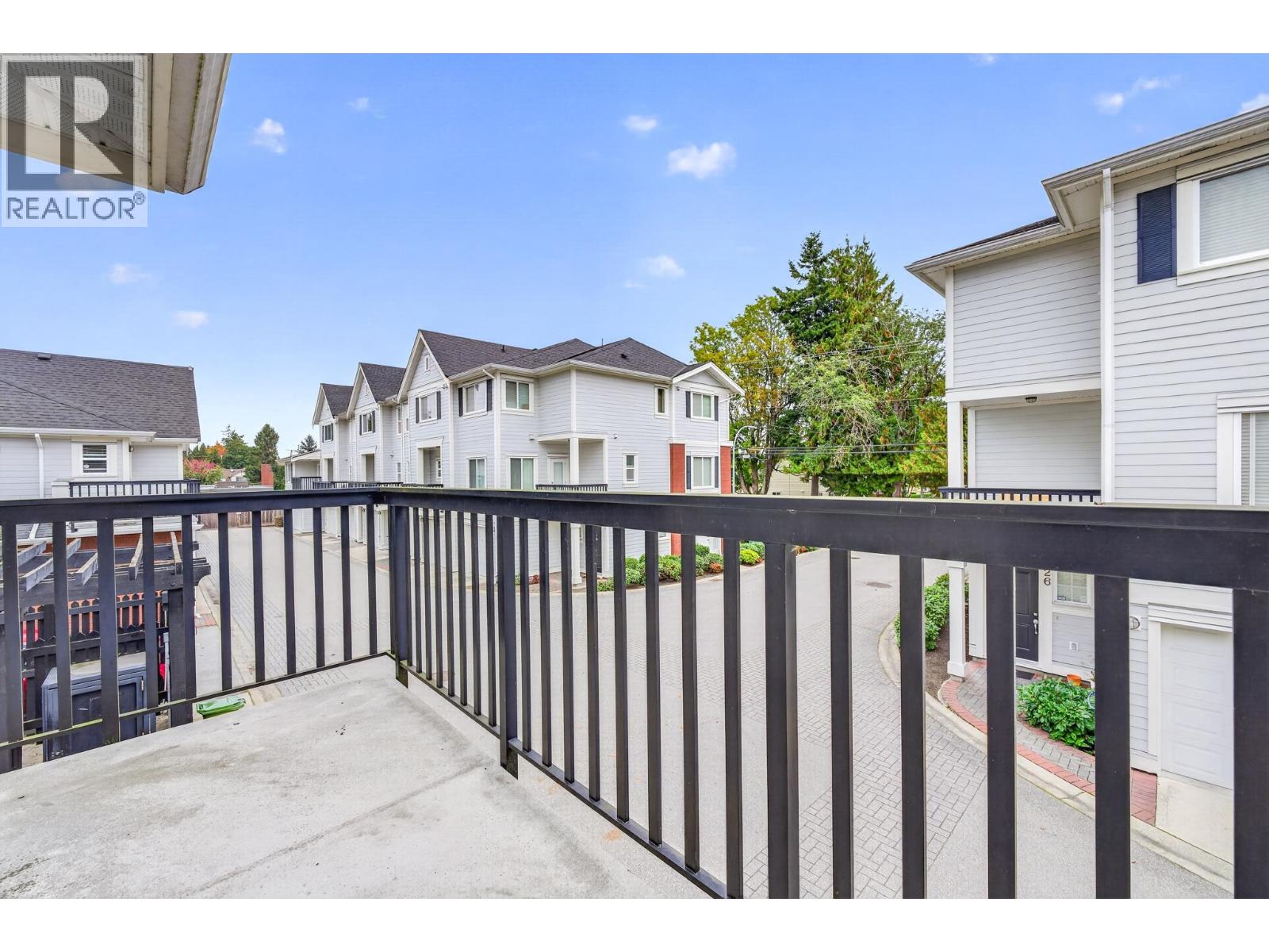 Photo of 12 7231 NO. 2 ROAD 33