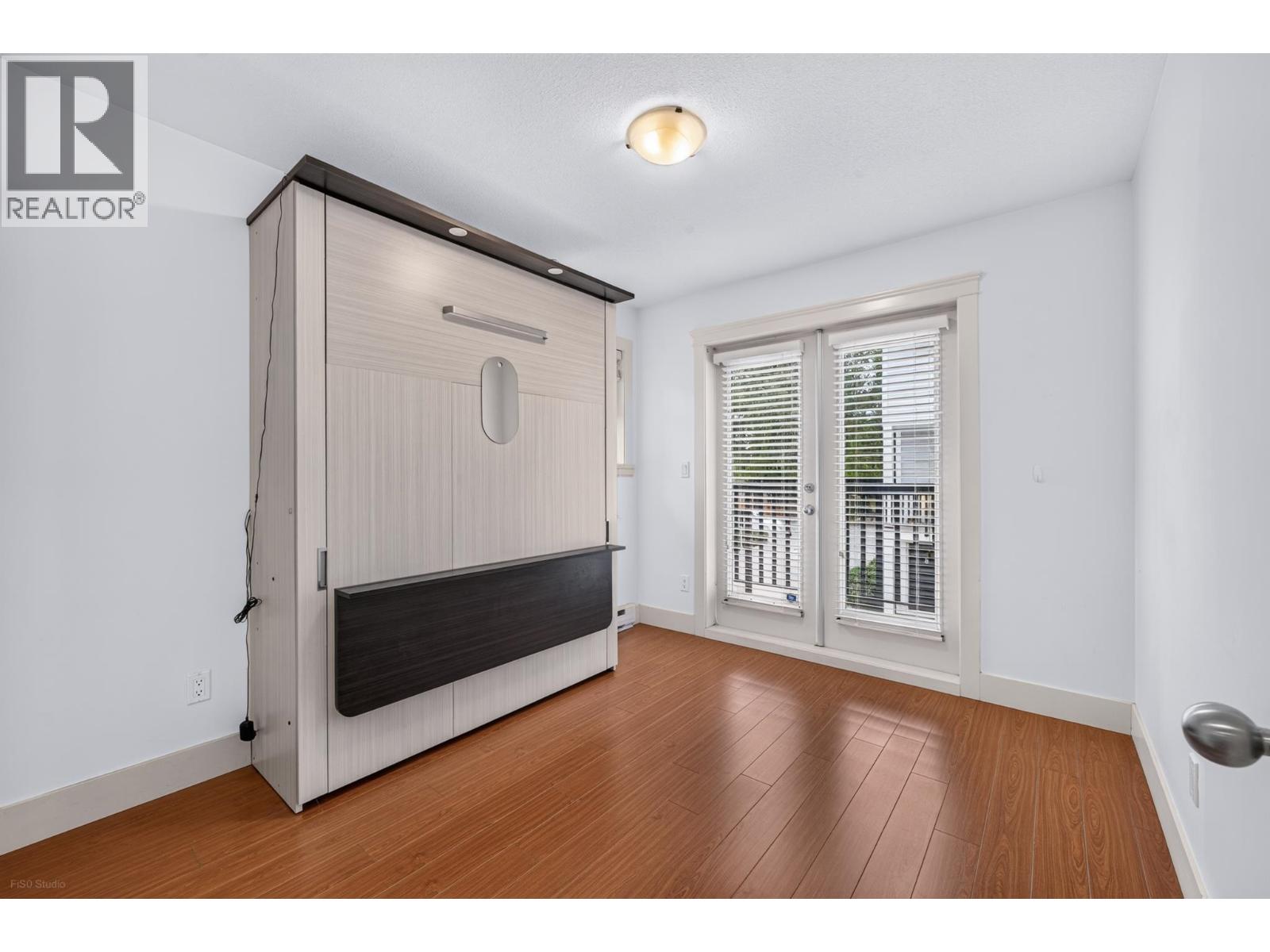 Photo of 12 7231 NO. 2 ROAD 20
